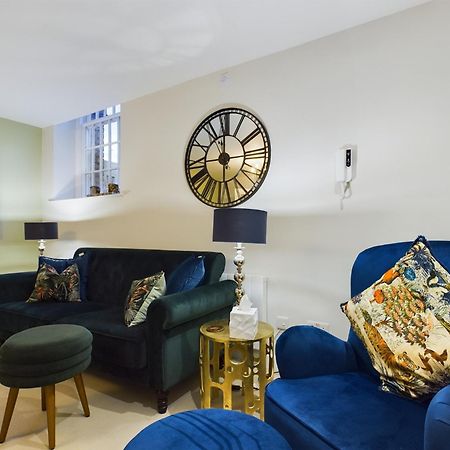 شقة Modern Duplex Central Free Parking Wi-Fi كيلتنهام المظهر الخارجي الصورة